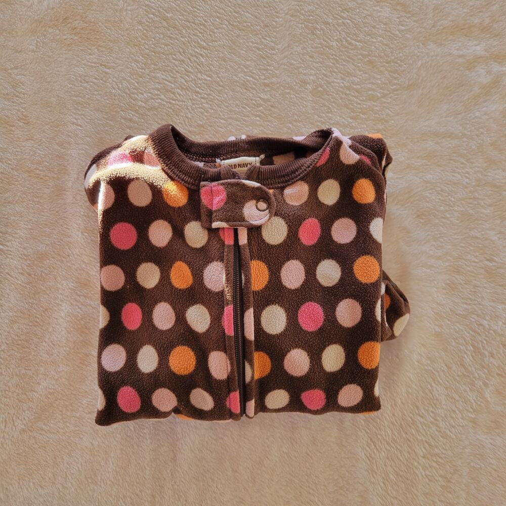 OLD NAVY Pajamas Baby Girls 2T Toddler Snug Fit Sleeper Footed Polka Dots - Picture 8 of 9